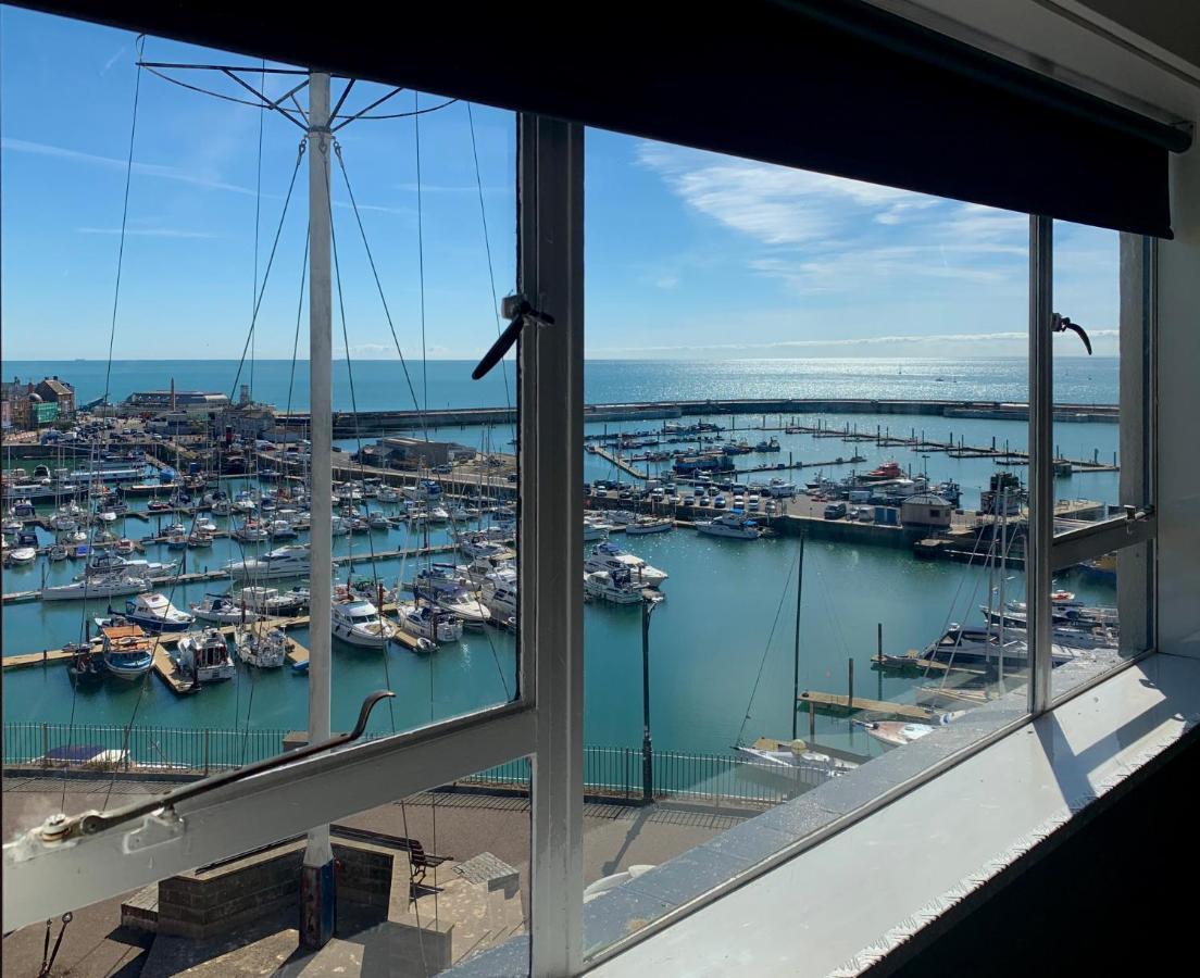 Albert'S Watch Ramsgate Bagian luar foto
